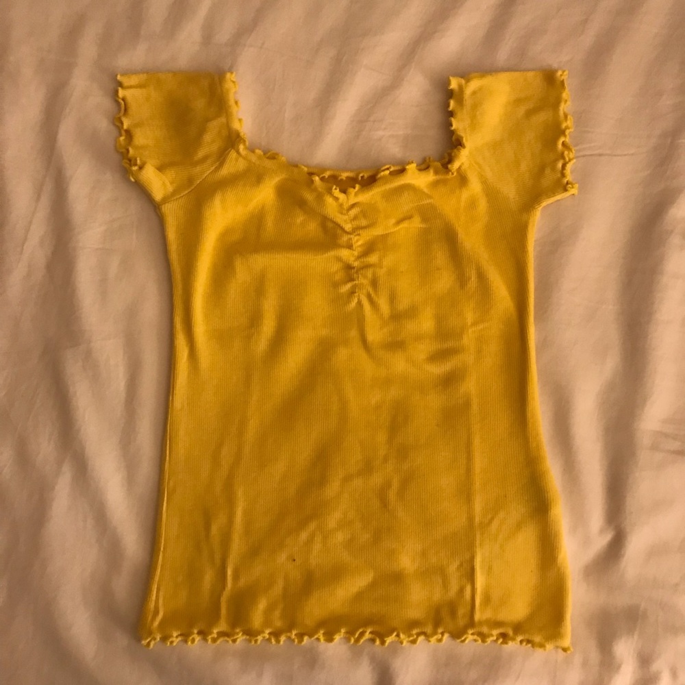 Yellow off the shoulder